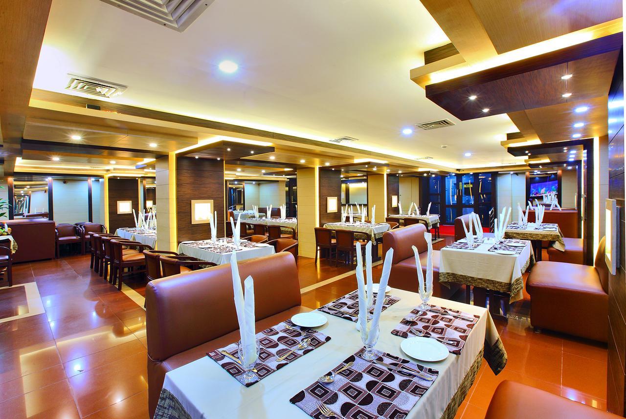 Trichur Towers Thrissur Extérieur photo