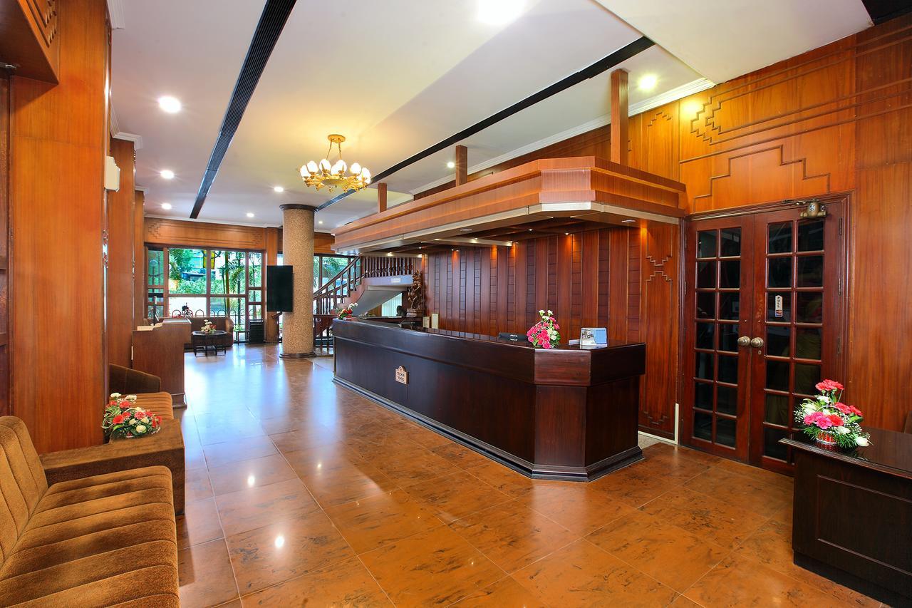 Trichur Towers Thrissur Extérieur photo