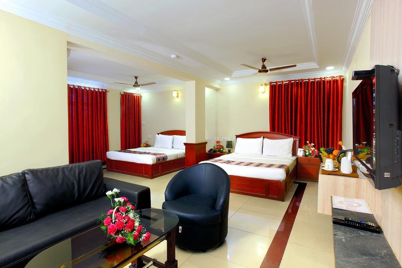 Trichur Towers Thrissur Extérieur photo