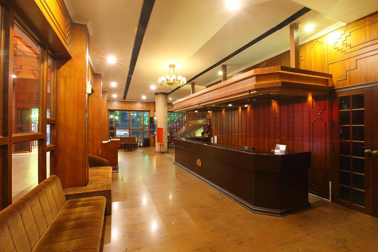 Trichur Towers Thrissur Extérieur photo