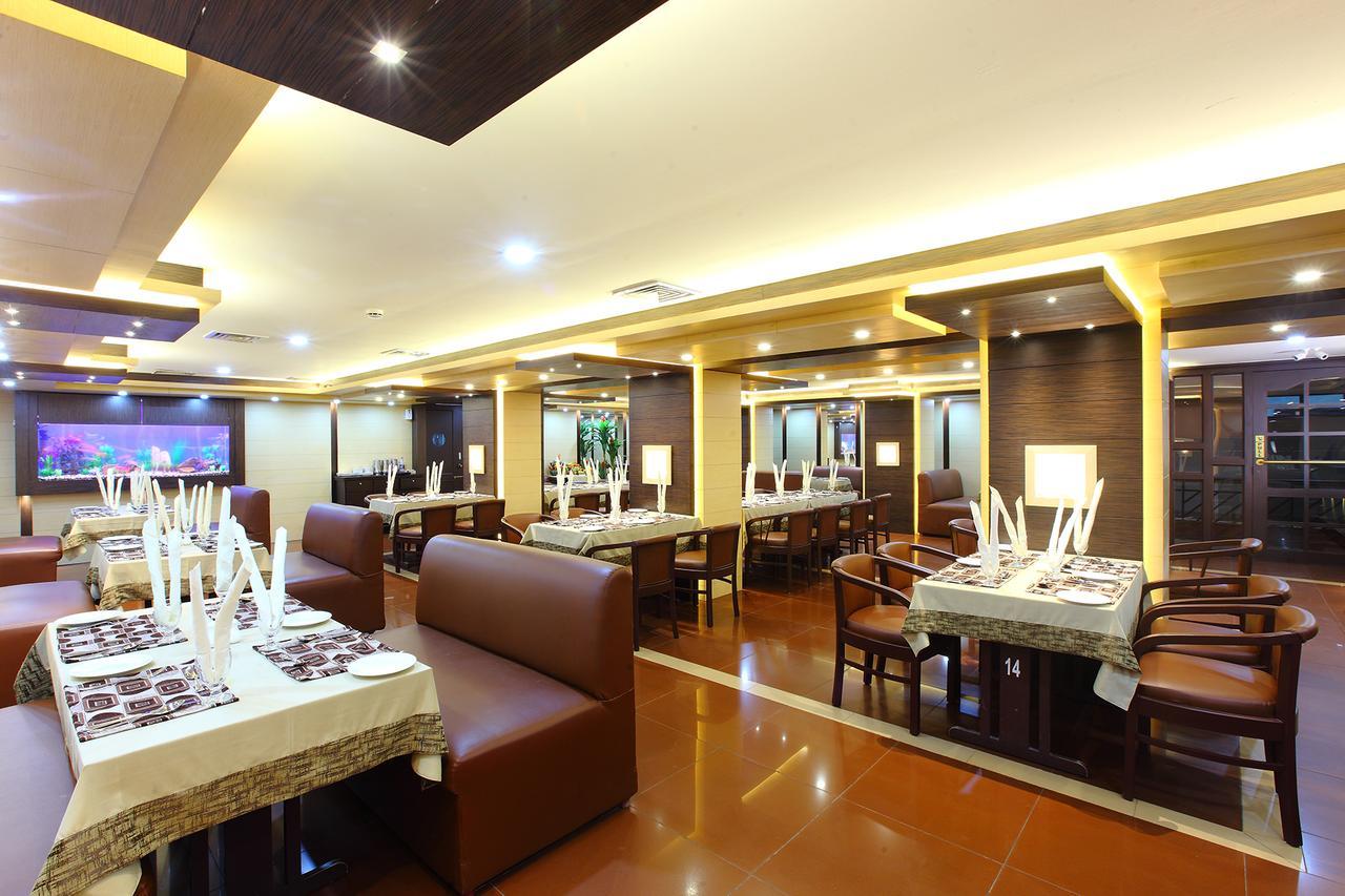 Trichur Towers Thrissur Extérieur photo